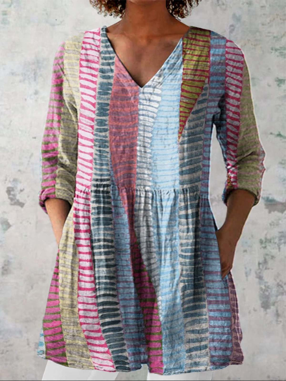 Rosemarie | Lange Bluse mit V-Ausschnitt