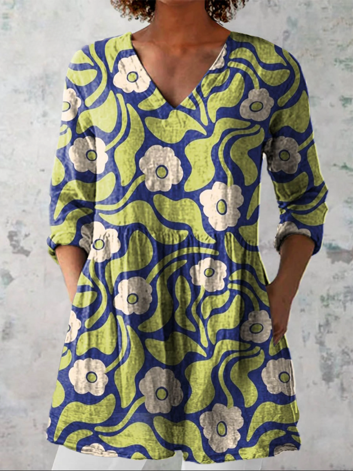 Evelin | Lange Bluse mit V-Ausschnitt
