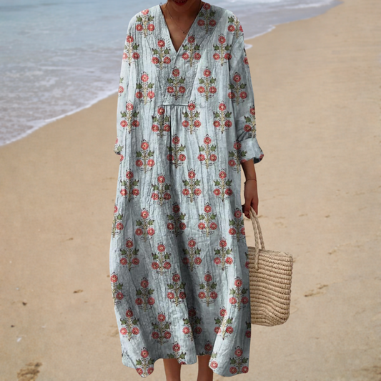 Figurschmeichelndes Sommerkleid mit Print