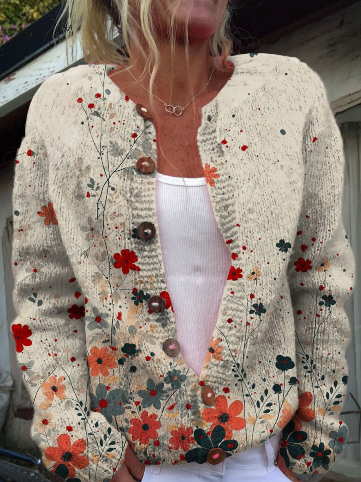 Vintage-Strickjacke mit floralem Kunstdruck und Knöpfen