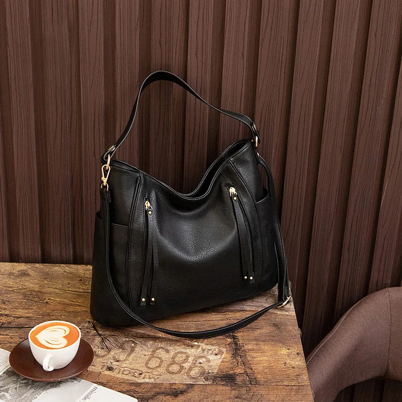 Paula | Ledertasche mit Fransen