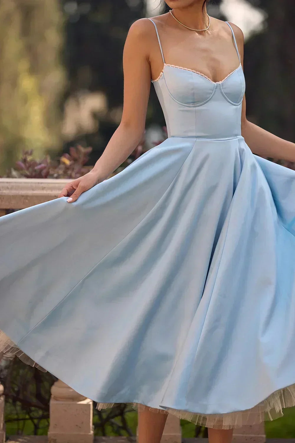 Britta | Midikleid aus Luxus